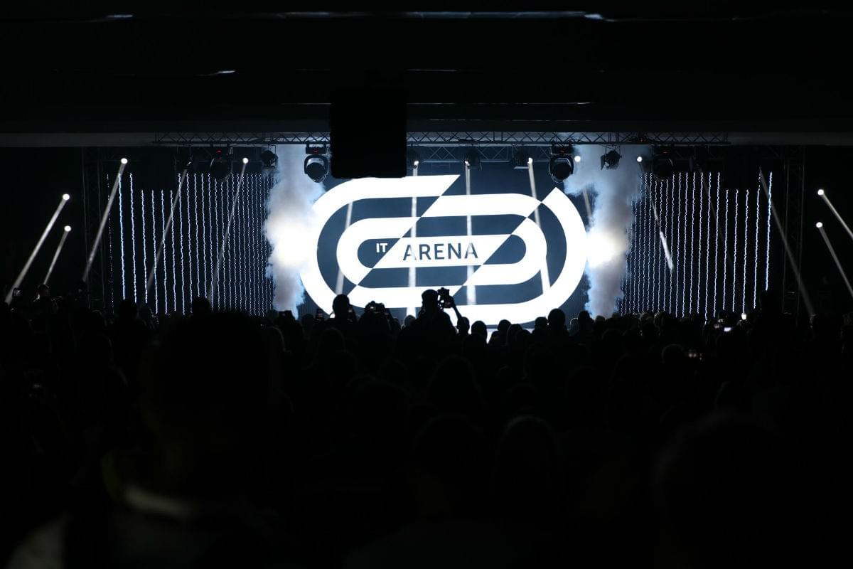 IT Arena conference stage and crowd